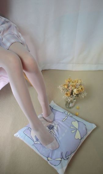 日本奶妇挤奶水视频_720免费观看