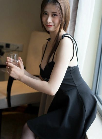 家庭巨乳女教师_高清蓝光在线观看