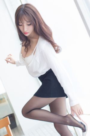 韩剧《旋转木马》_1080P手机在线看