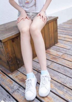 我与老师与朋友的妈妈_超清电影免费在线